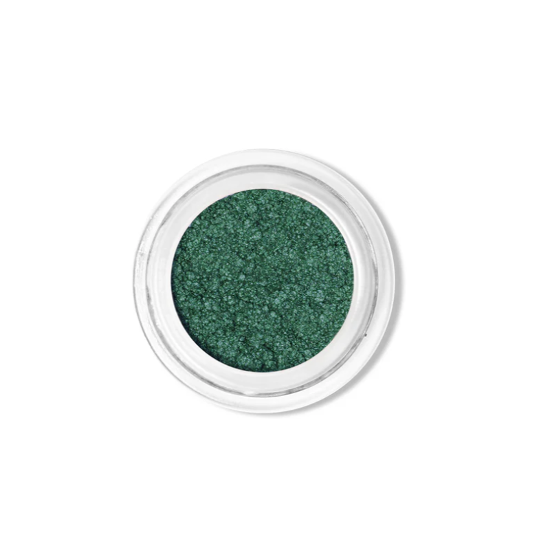 Beth Bender Beauty Foiled Glacé Eye Shadows - Experience a shadow that cares for your skin while delivery stunning, luminous color.