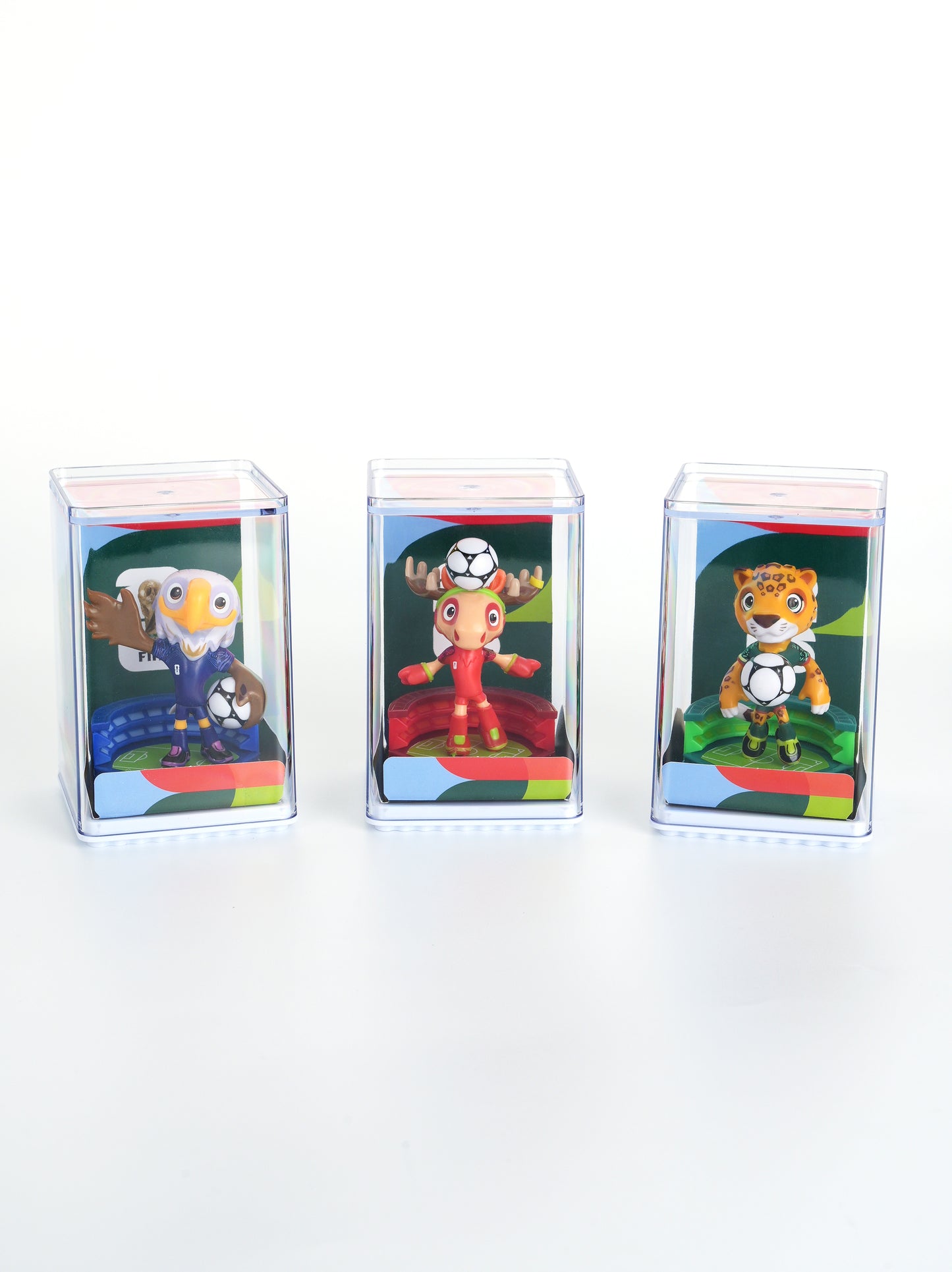 [FIFA World Cup] EXCLUSIVE OFFER with Keychain, USA-CAN-MEX Mascot Figurines with Soccer Ball 3Pack in Gift Box, Maple, Clutch and Zayu 6cm, Official Licensed Product Includes FIFA Licensed Mascot Keychain of your choice