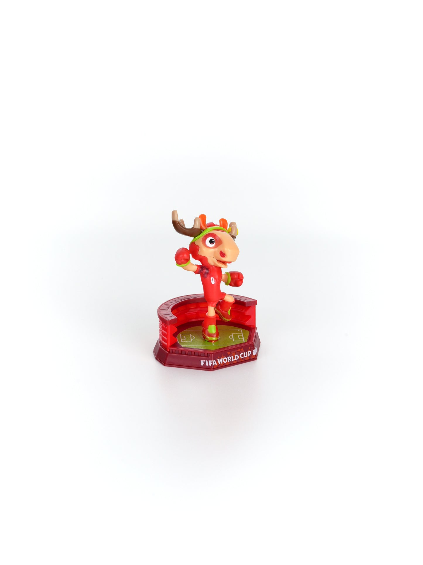 [FIFA World Cup] EXCLUSIVE OFFER with Keychain, USA-CAN-MEX Mascot Figurines 3Pack in Gift Box, Maple, Clutch and Zayu 6cm, Official Licensed Product Includes FIFA Licensed Mascot Keychain of your choice