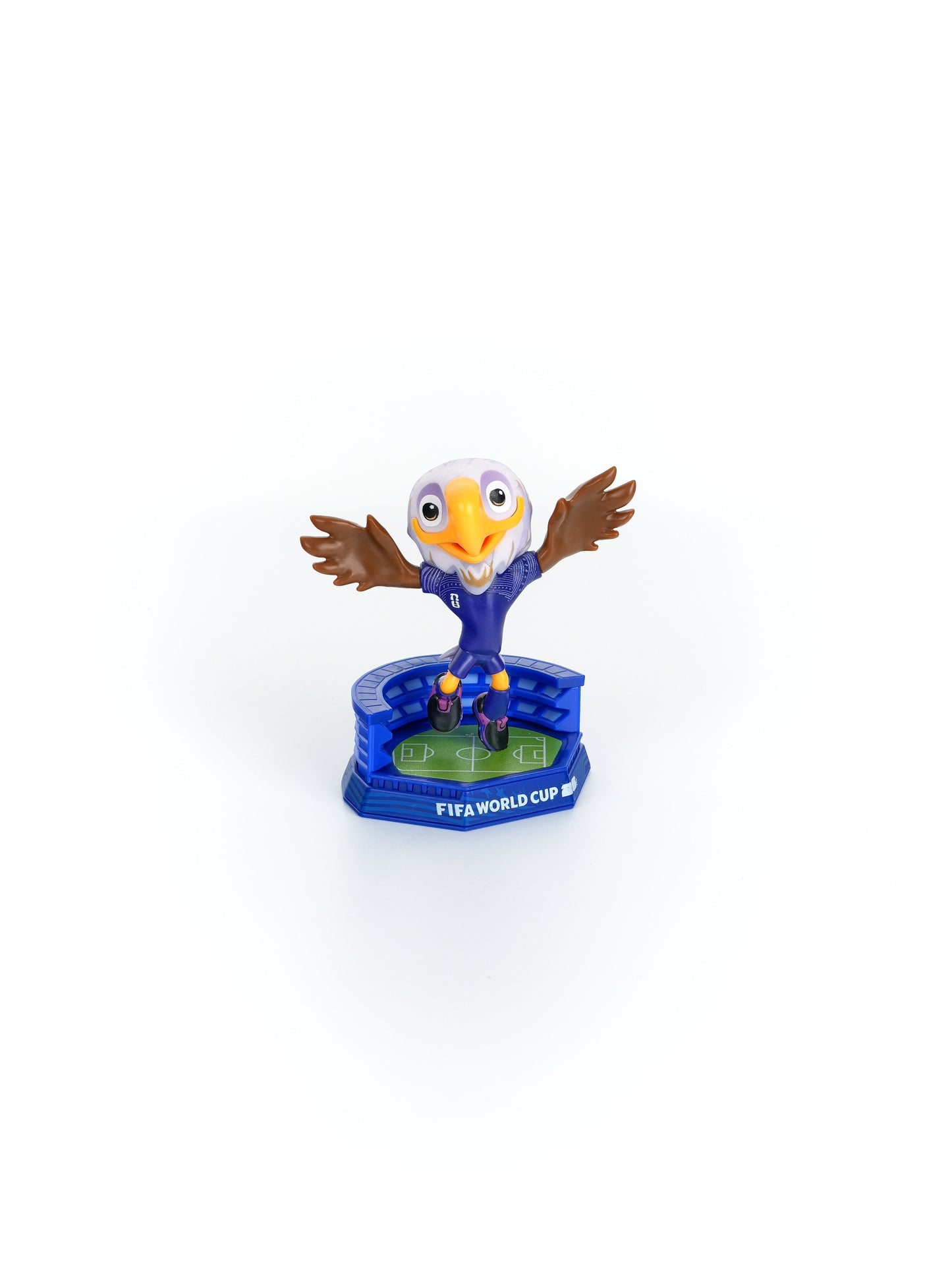 [FIFA World Cup] EXCLUSIVE OFFER with Keychain, USA-CAN-MEX Mascot Figurines 3Pack in Gift Box, Maple, Clutch and Zayu 6cm, Official Licensed Product Includes FIFA Licensed Mascot Keychain of your choice